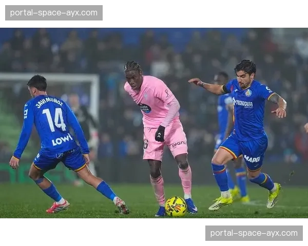 瓦伦西亚对阵塞尔塔,保级关键战一触即发 瓦伦西亚对阵塞尔塔,保级关键战一触即发