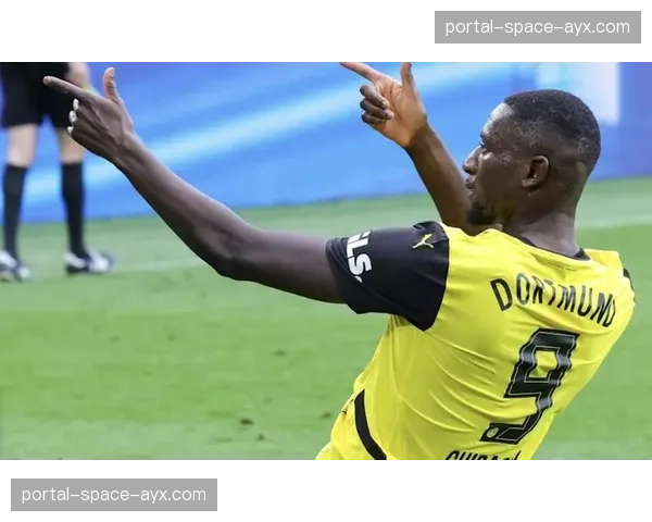 天空体育:斯图加特为吉拉西标价超过6000万欧元 天空体育:斯图加特为吉拉西标价超过6000万欧元